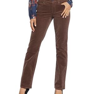 Woolrich Woman's Straight Leg  Corduroy